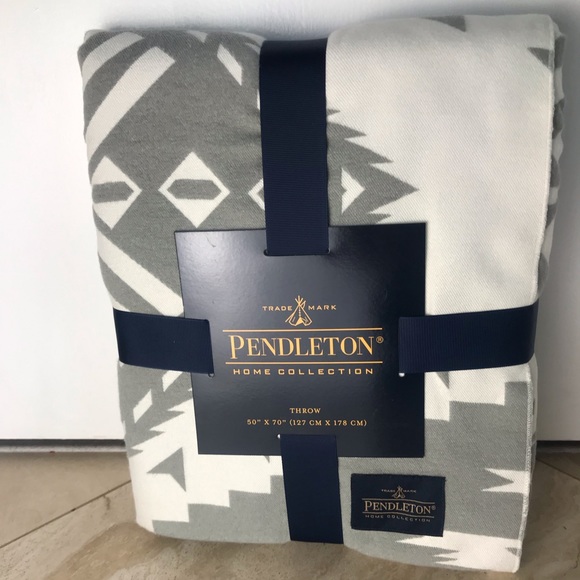 Pendleton Other - Pendleton Throw Blanket